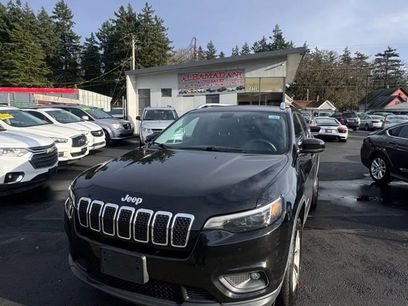 Used 2019 Jeep Cherokee Latitude w/ Popular Appearance Group