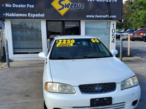 Used 2000 Nissan Sentra GXE image 4