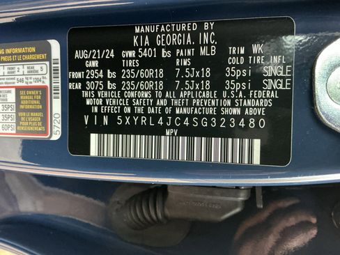 Used 2025 Kia Sorento S image 25