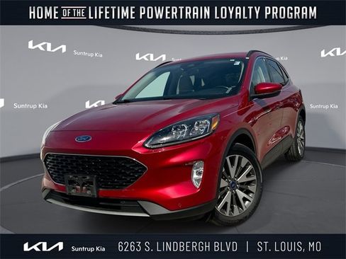 Used 2020 Ford Escape Titanium image 1