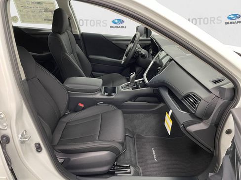 Used 2025 Subaru Legacy Premium AWD/4WD image 17