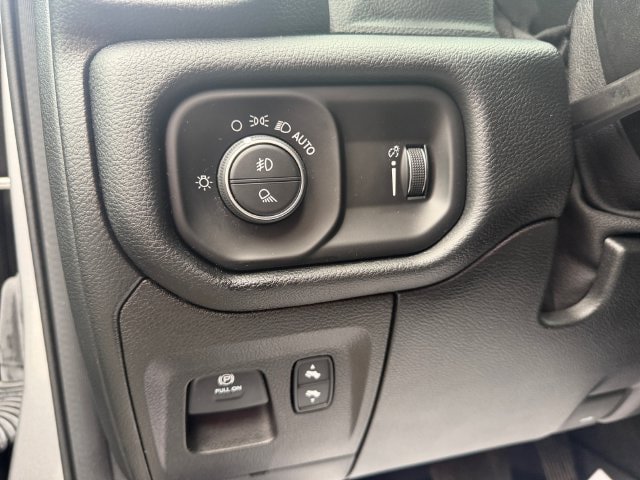 Used 2021 RAM 1500 Big Horn AWD/4WD image 17
