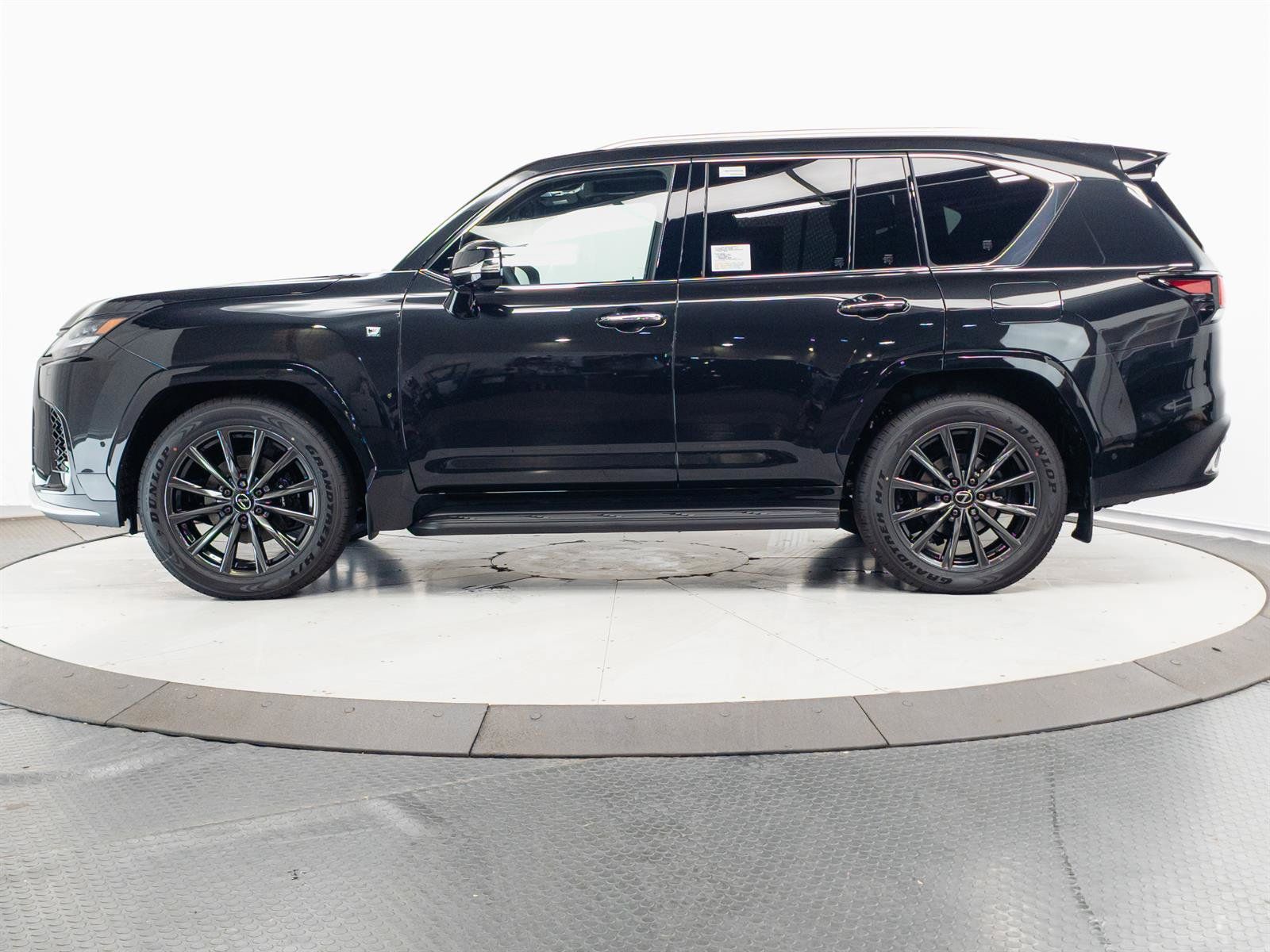 New 2026 Lexus LX 700h F Sport AWD/4WD image 9