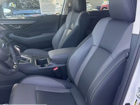 Certified 2025 Subaru Outback Onyx Edition AWD/4WD image 39