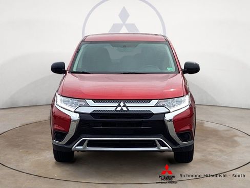 Used 2020 Mitsubishi Outlander ES image 8
