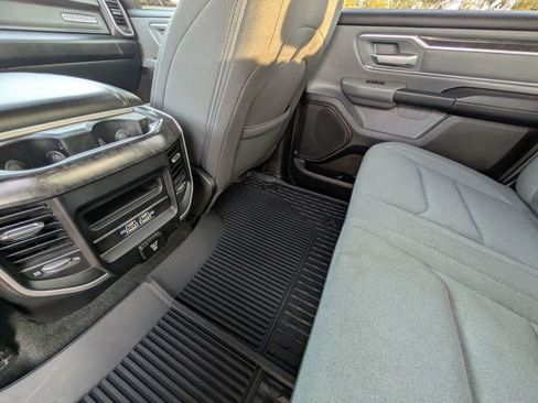 Used 2021 RAM 1500 Big Horn image 28