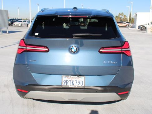 Used 2025 BMW X3 xDrive30i w/ Premium Package image 4