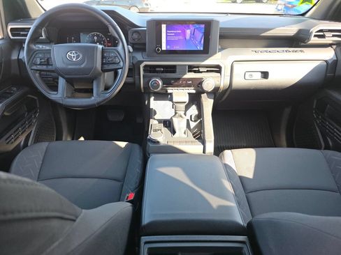 Used 2026 Toyota Tacoma SR AWD/4WD image 5