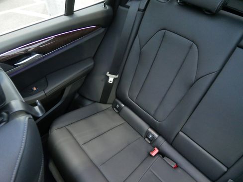 Certified 2024 BMW X3 xDrive30i w/ Premium Package w/ZPA image 11