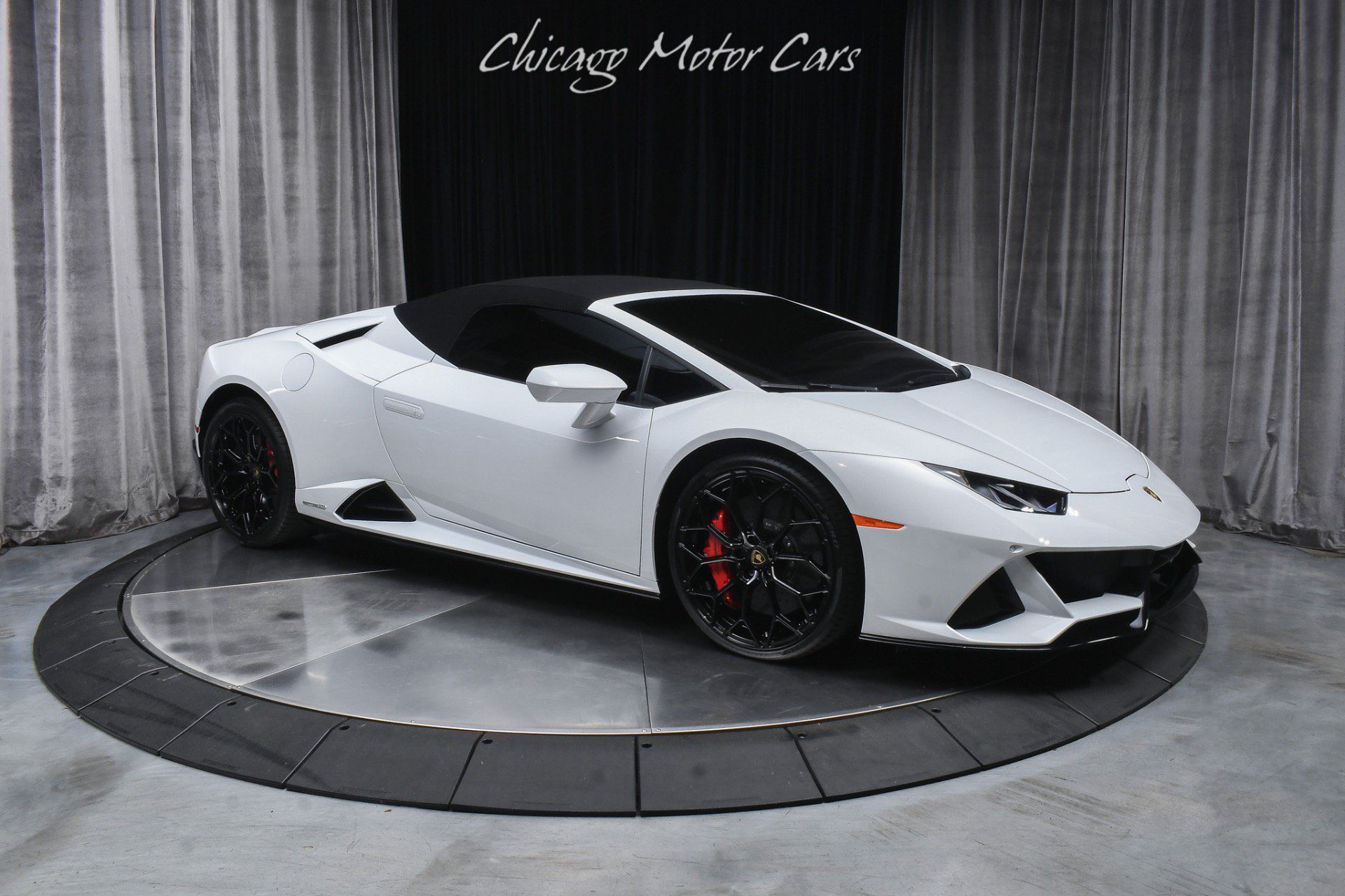 Used 2024 Lamborghini Huracan EVO AWD/4WD image 28