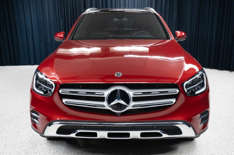 Used 2020 Mercedes-Benz GLC 300 image 2