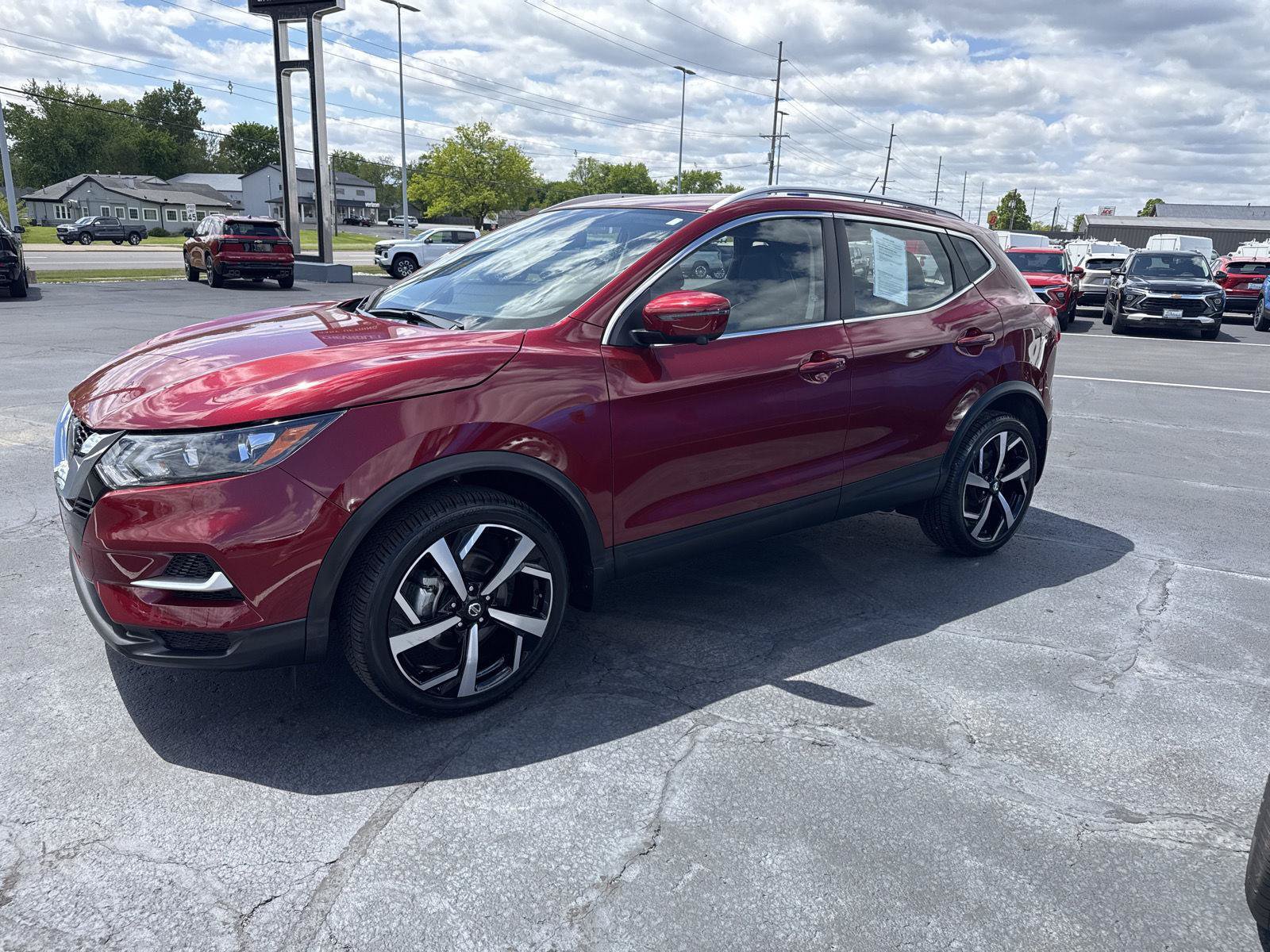 Used 2022 Nissan Rogue Sport SL AWD/4WD image 5