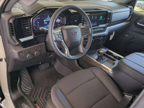 New 2026 Chevrolet Silverado 1500 RST AWD/4WD image 11