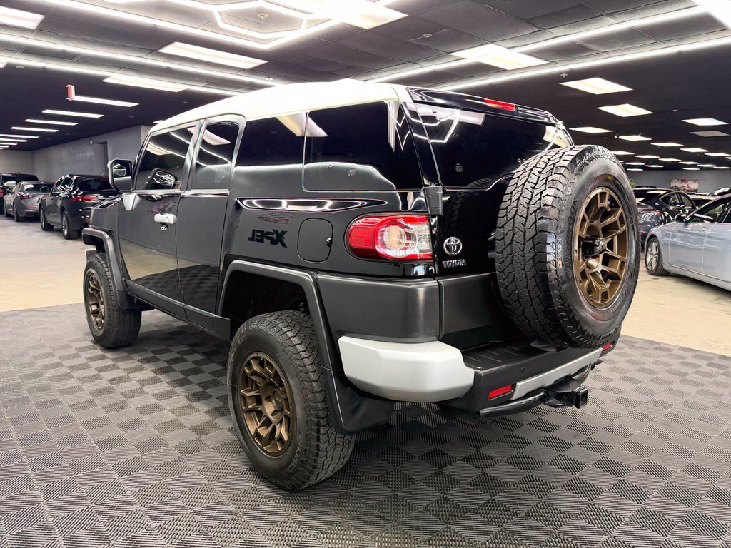 Used 2014 Toyota FJ Cruiser 4WD w/ Upgrade Package image 11