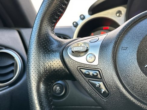 Used 2014 Nissan 370Z Touring w/ Sport Package image 35