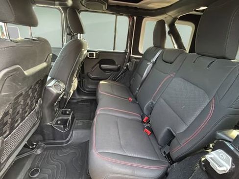 Used 2020 Jeep Wrangler Unlimited Rubicon image 19