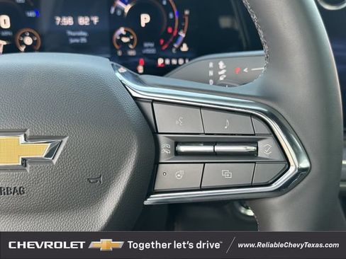 New 2026 Chevrolet Suburban Premier AWD/4WD image 14