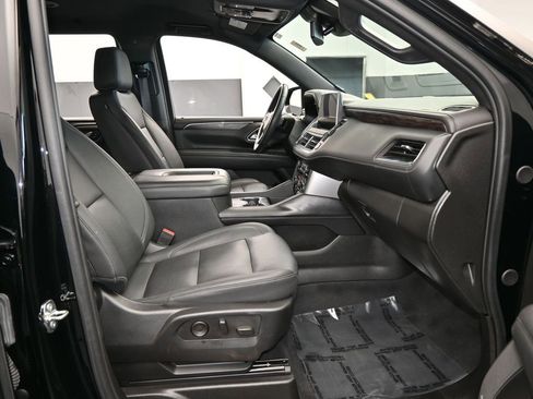 Used 2023 Chevrolet Tahoe Z71 w/ Luxury Package image 57