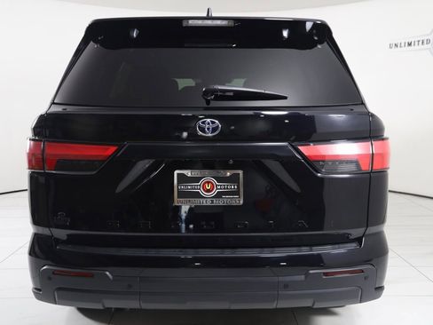 Used 2024 Toyota Sequoia Limited image 65