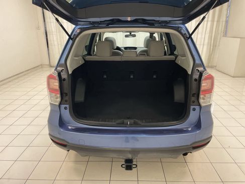 Used 2017 Subaru Forester 2.5i Premium w/ All-Weather Package image 21