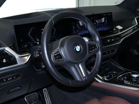 Used 2026 BMW X7 M60i AWD/4WD image 20