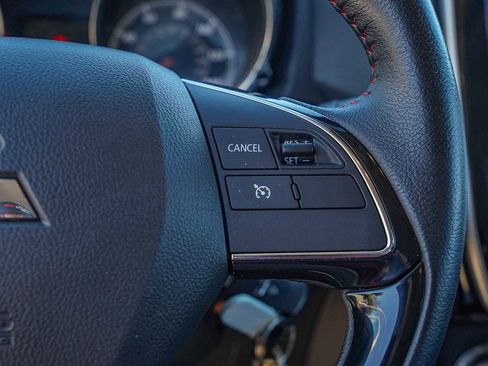 Used 2021 Mitsubishi Outlander Sport LE image 14