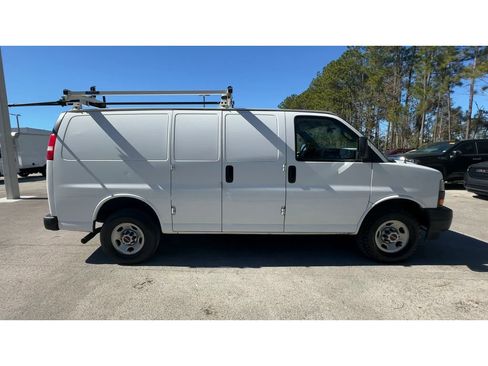 Certified 2023 GMC Savana 2500 w/ Driver Convenience Package image 5