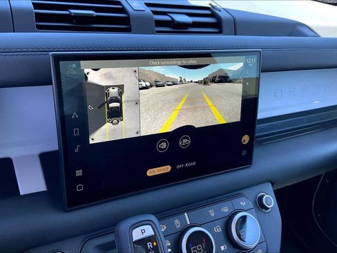 New 2025 Land Rover Defender 90 S image 15