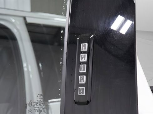 Used 2024 Ford F350 Limited w/ FX4 Off-Road Package image 28