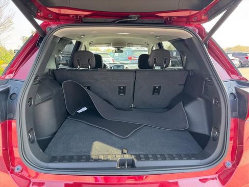 Used 2018 Chevrolet Equinox LT image 9