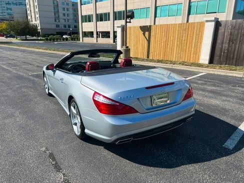 Used 2013 Mercedes-Benz SL 550 image 10