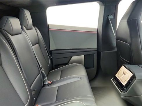 Used 2024 Tesla Cybertruck Cyberbeast image 22