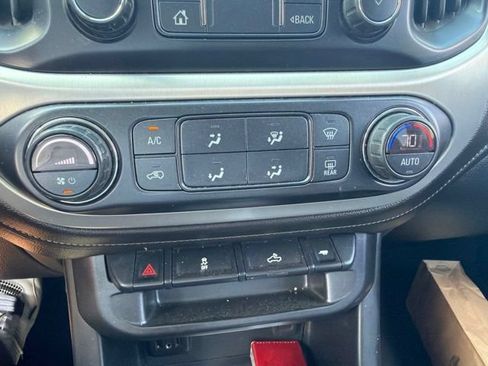 Used 2020 GMC Canyon SLE w/ SLE Convenience Package AWD/4WD image 13