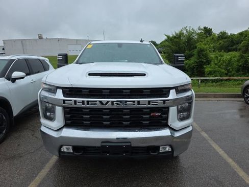 Used 2021 Chevrolet Silverado 2500 LT w/ Convenience Package AWD/4WD image 8