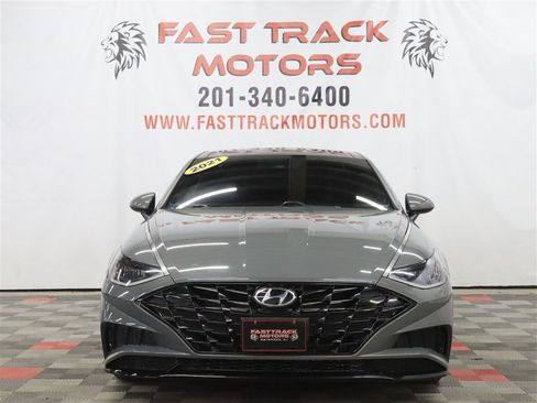 Used 2021 Hyundai Sonata SEL w/ Convenience Package FWD image 2
