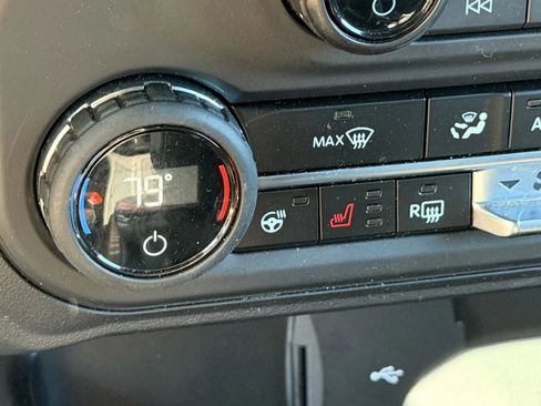 Used 2024 Ford Bronco Raptor AWD/4WD image 18