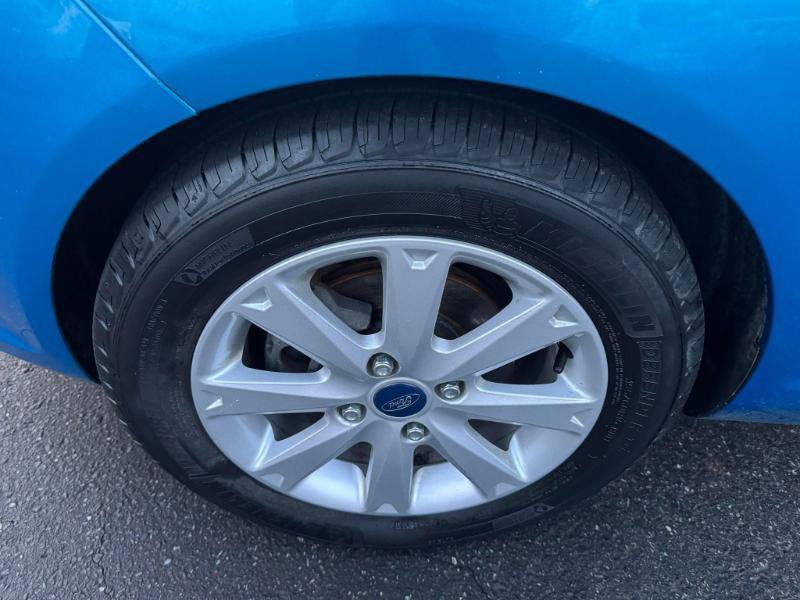 Used 2012 Ford Fiesta SE FWD image 22