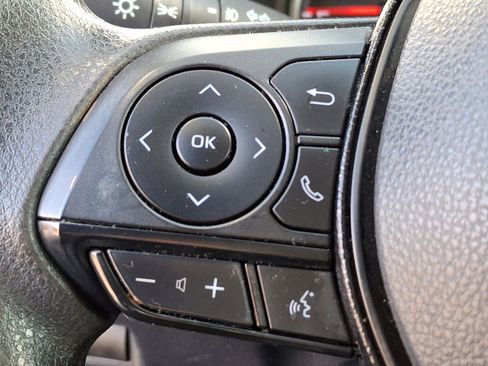 Certified 2021 Toyota RAV4 XLE image 22