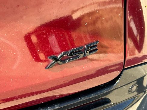 Used 2025 Toyota Sienna XSE FWD image 14