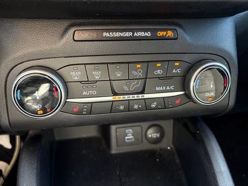 Used 2023 Ford Escape Active AWD/4WD image 22