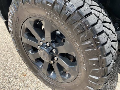 Used 2020 RAM 2500 Laramie AWD/4WD image 14