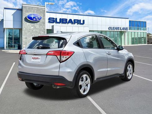 Used 2022 Honda HR-V LX image 6
