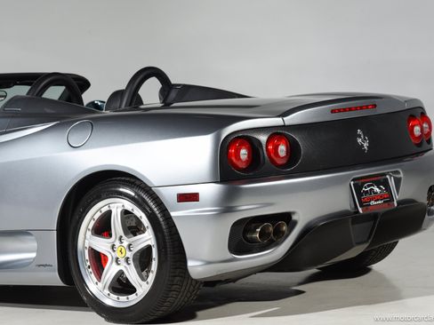 Used 2004 Ferrari 360 Spider RWD image 17