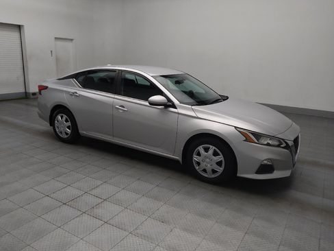Used 2019 Nissan Altima 2.5 S image 11