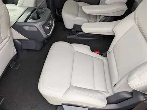 New 2026 Ford Expedition Active AWD/4WD image 16