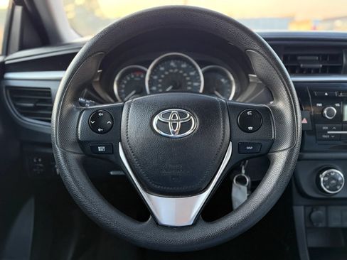 Used 2015 Toyota Corolla L FWD image 24