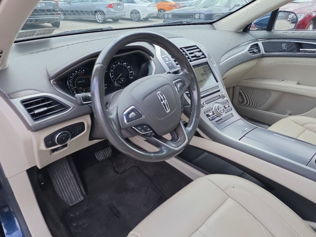 Used 2017 Lincoln MKZ Select w/ Select Plus Package AWD/4WD image 13