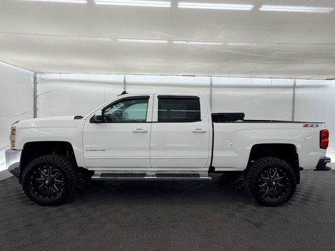 Used 2018 Chevrolet Silverado 2500 LT w/ LT Fleet Convenience Package image 3