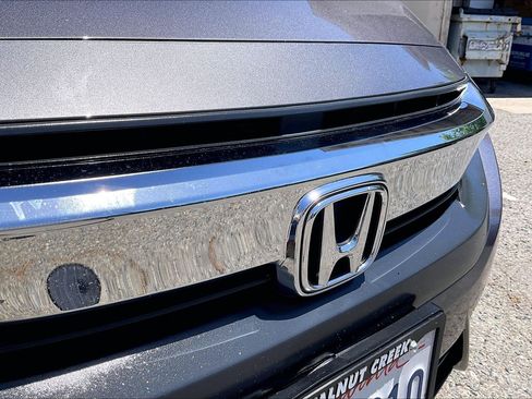 Used 2016 Honda Civic Touring image 30