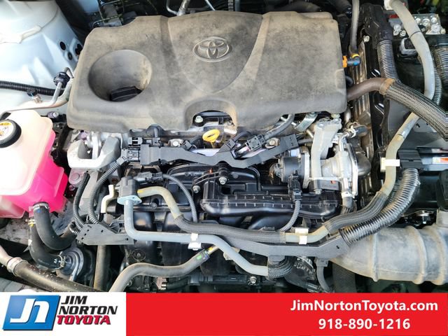 Used 2021 Toyota Sienna LE FWD image 32